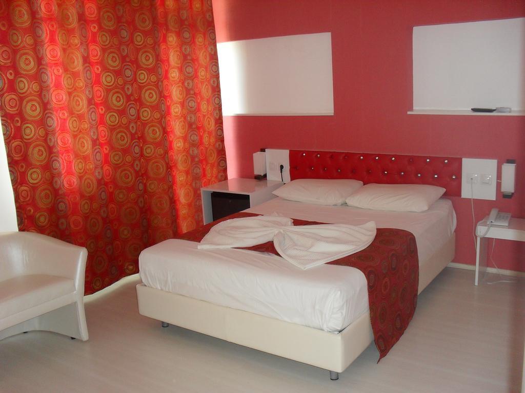 Adalia Hotel Antalia Esterno foto