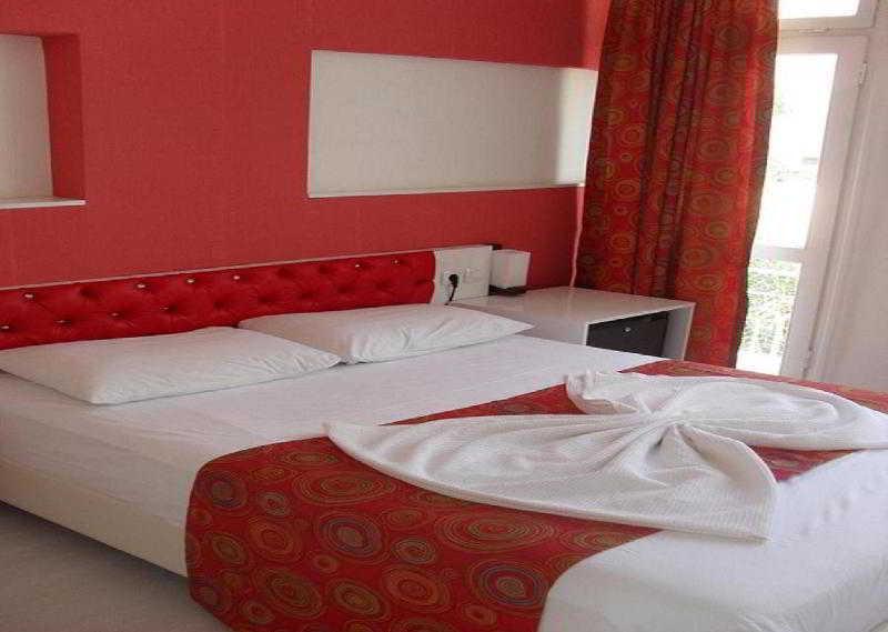 Adalia Hotel Antalia Esterno foto
